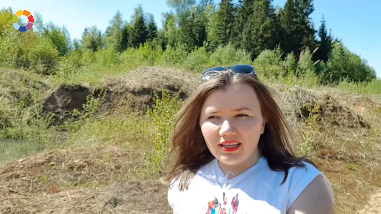Авторское наблюдение за небольшим водоёмом и его обитателями весной 2018 года.